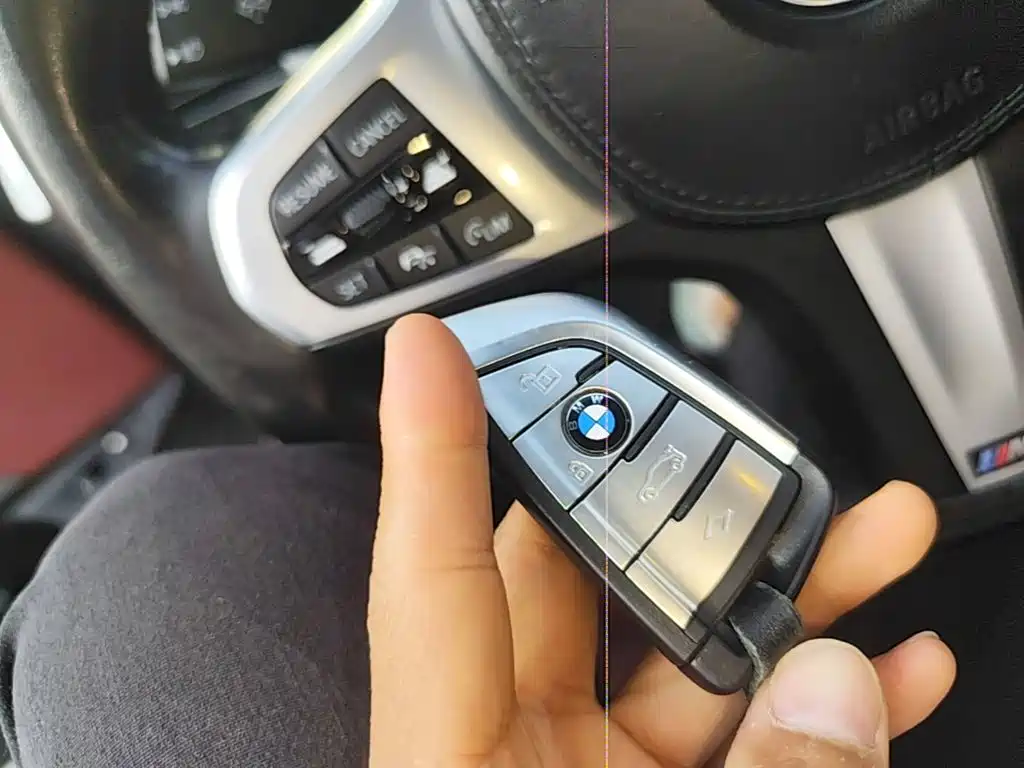 BMW 5 Series New Energy — миниатюра 9