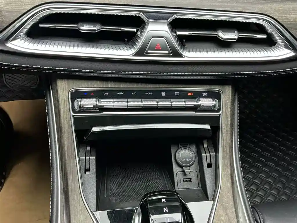 BLUE ELECTRIC BLUE ELECTRIC E5