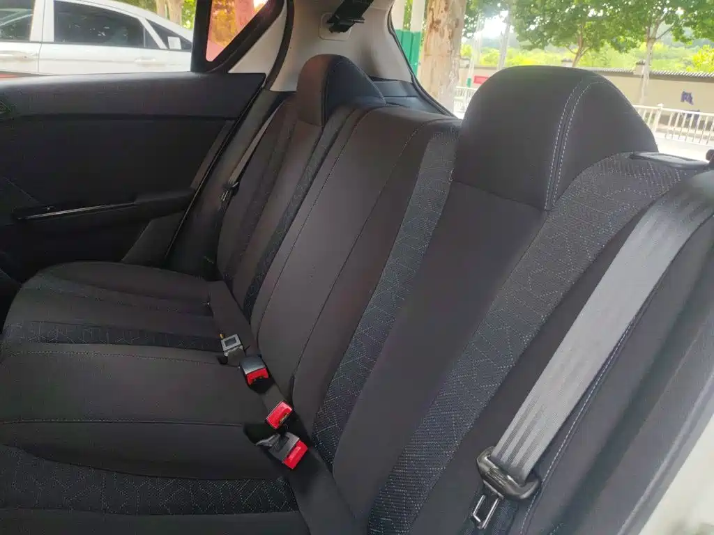 Baojun 310 — миниатюра 18