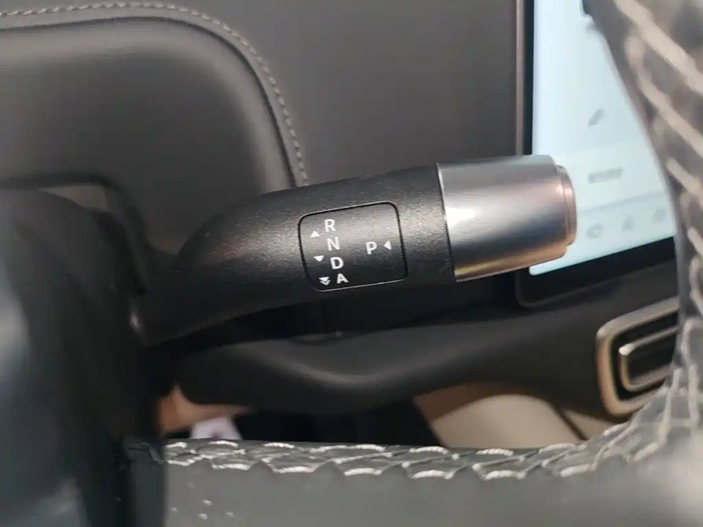 Li Auto Li L9 — миниатюра 14