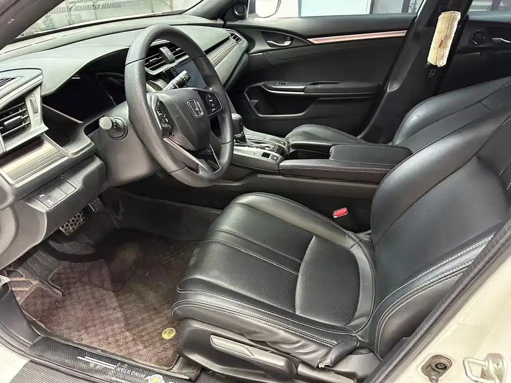 Honda Civic - фото 4
