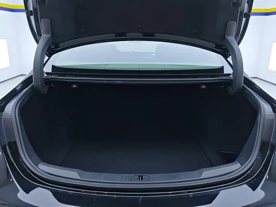 Buick LaCrosse 2022 652T Luxury