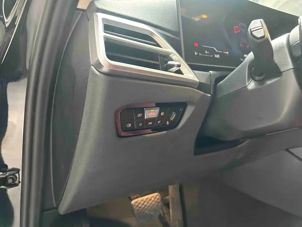 BMW 3 Series — миниатюра 15