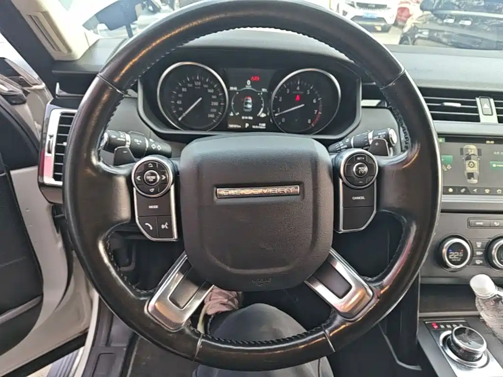 Land Rover Discovery — миниатюра 11