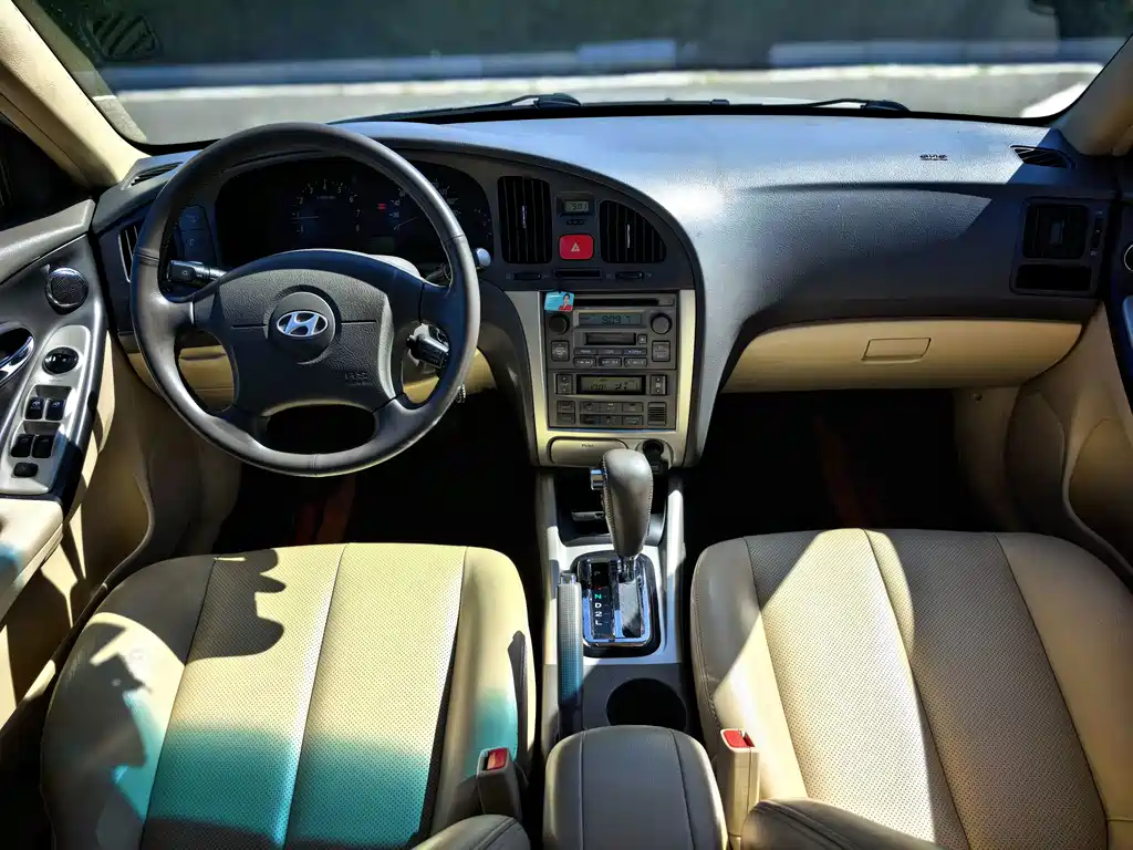 Hyundai Elantra — миниатюра 13