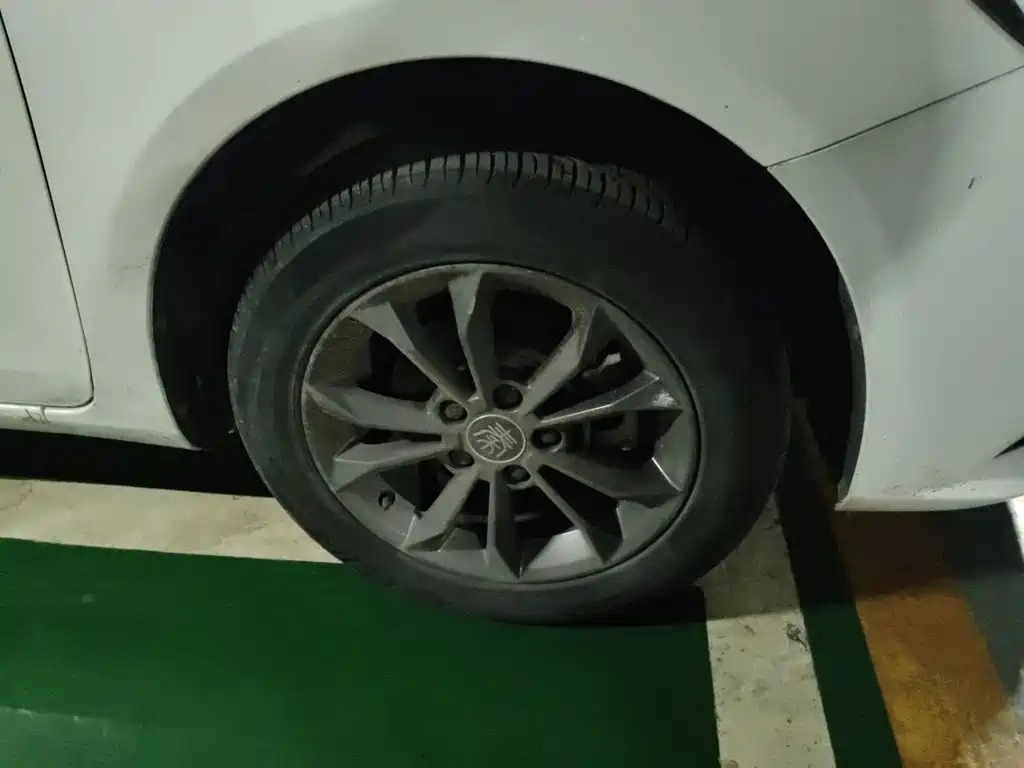 BYD Qin — миниатюра 24