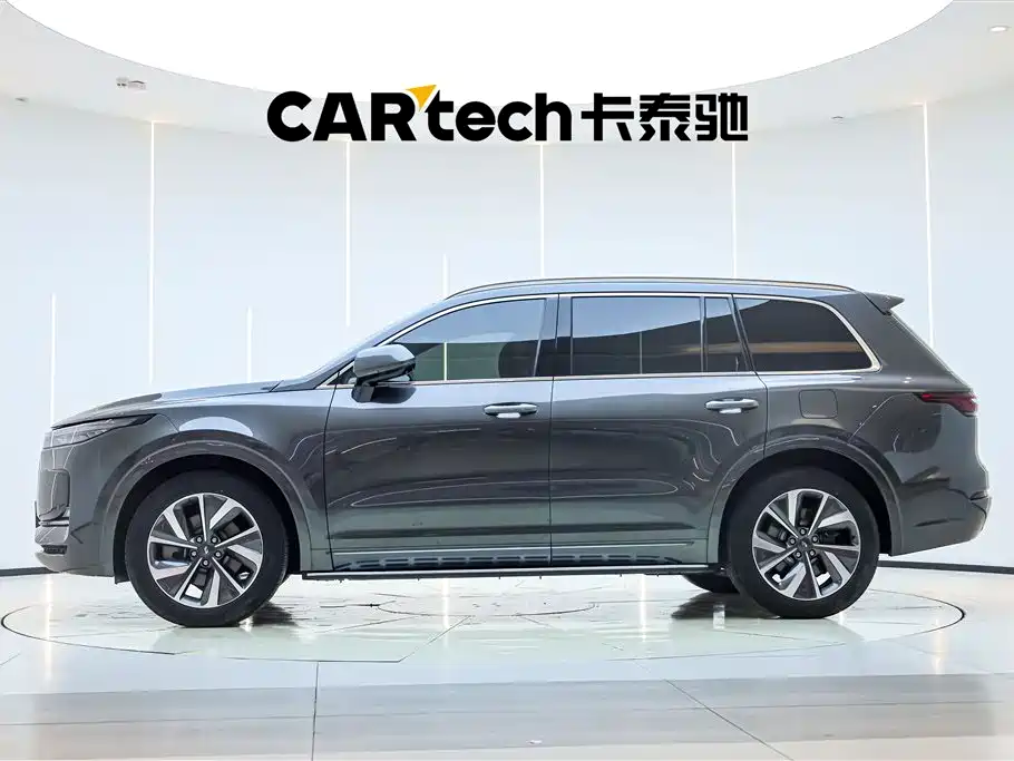 Li Auto ONE 2021 6 мест