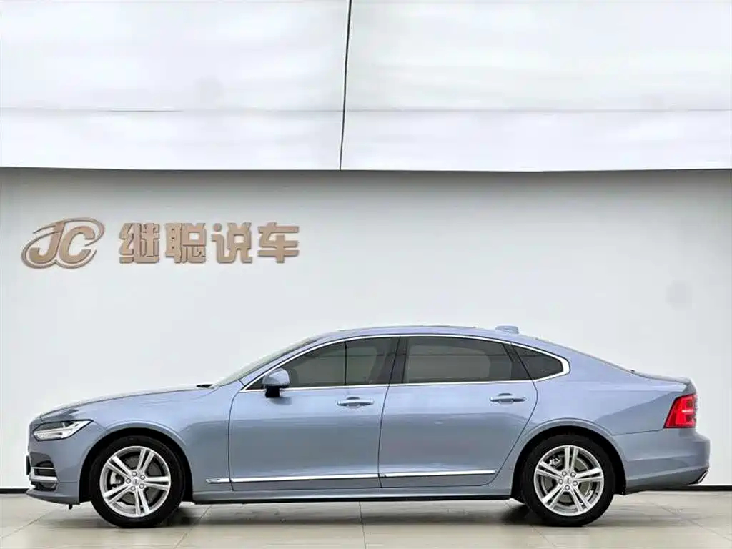 Volvo S90 2019 T5