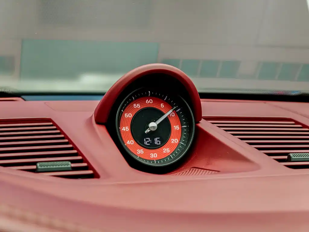 Porsche 911 — миниатюра 10