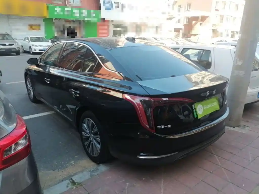 Hongqi Hongqi E-QM5 — миниатюра 5