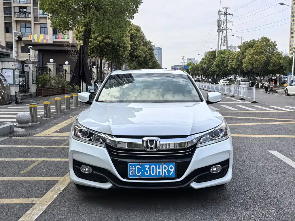 Honda Accord 2016 2.0L Comfort