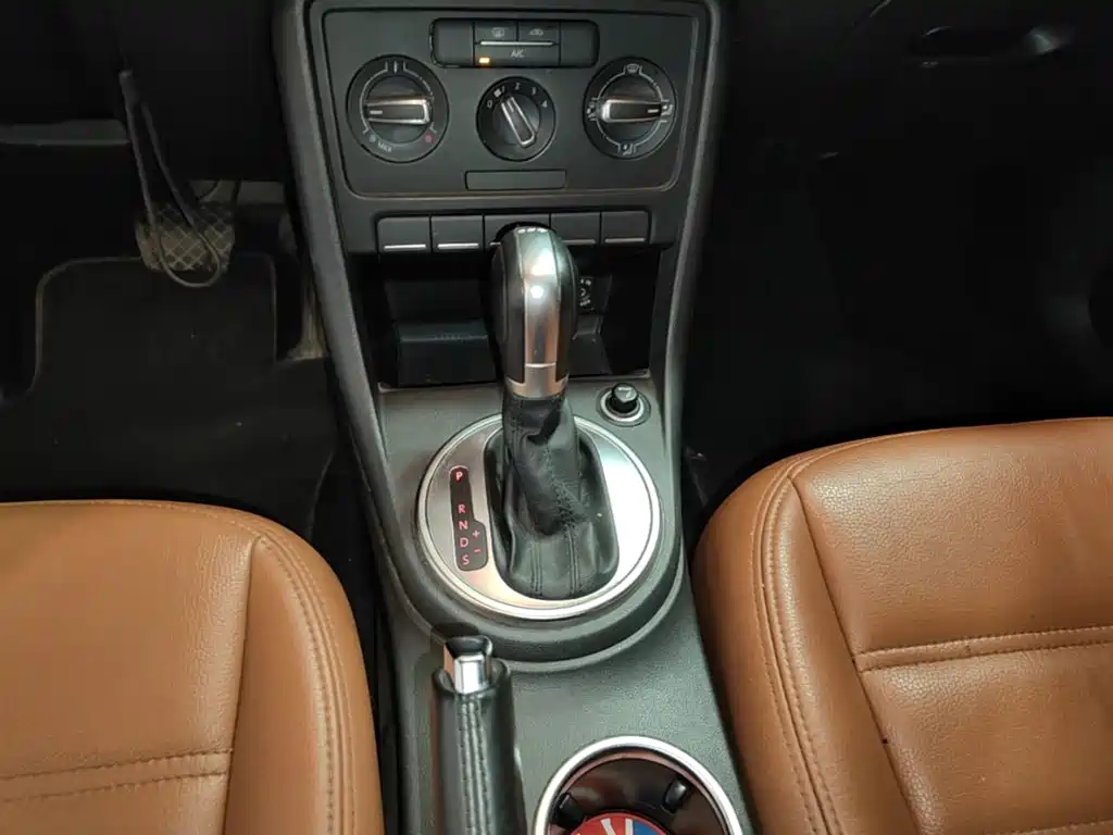 Volkswagen Beetle — миниатюра 10