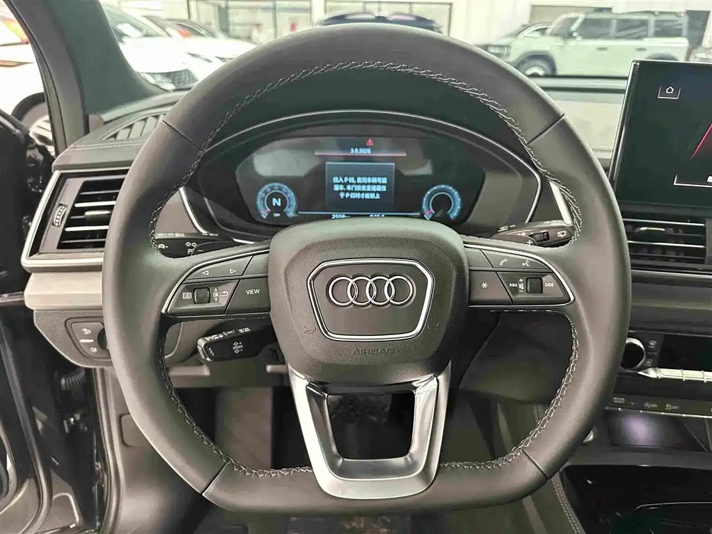 Audi Q5L — миниатюра 7