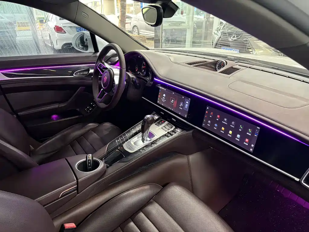 Porsche Panamera — миниатюра 11