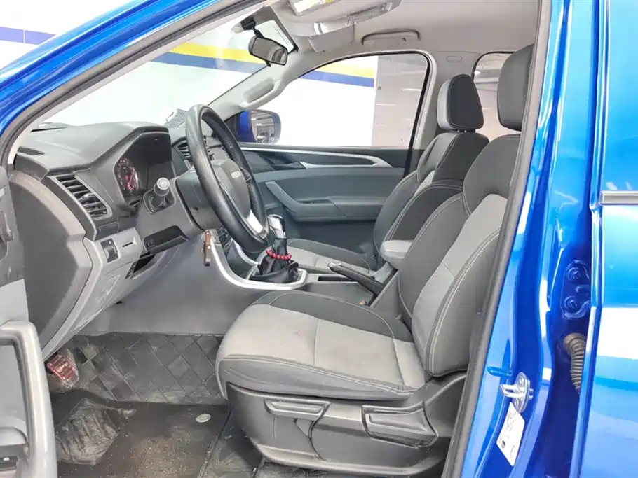 SAIC MAXUS CHASE T70