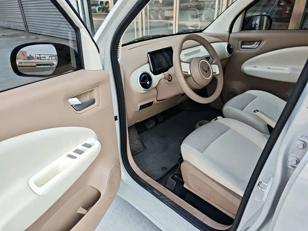 Wuling MINIEV — миниатюра 16