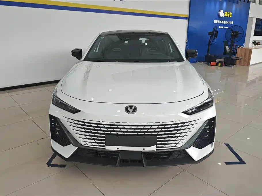 Changan UNI-V 2024 1.5T