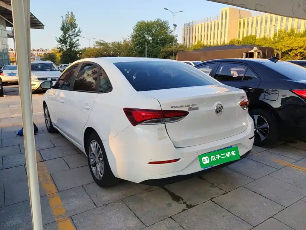 Buick Excelle — миниатюра 5