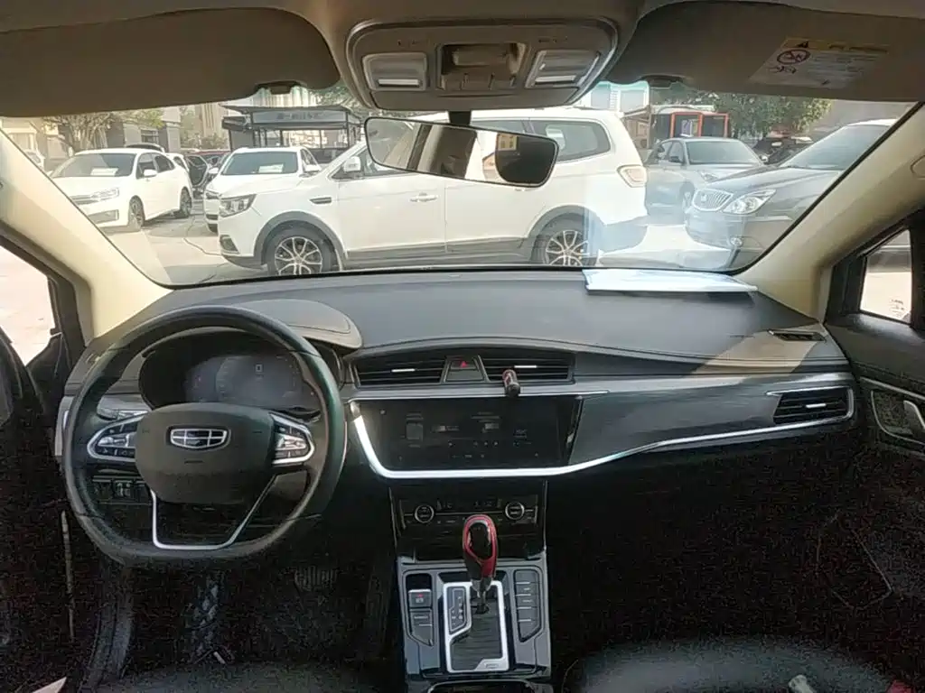 Geely Emgrand GS — миниатюра 10