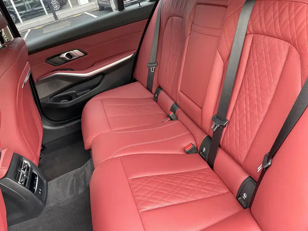 BMW 3 Series — миниатюра 9