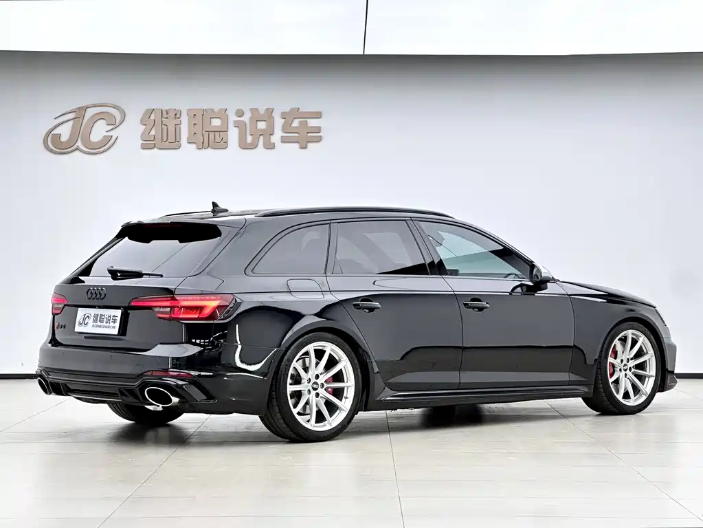 Audi RS 4 2019 RS 4 2.9T Avant