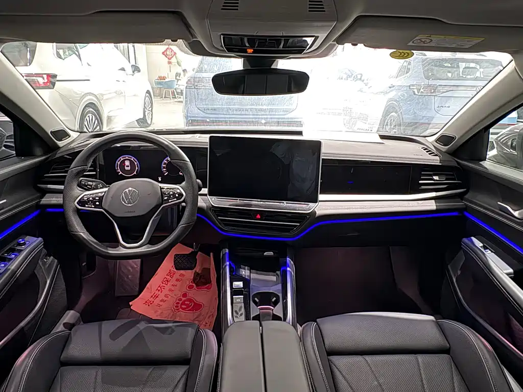 Volkswagen Passat 2025 Pro 380TSI