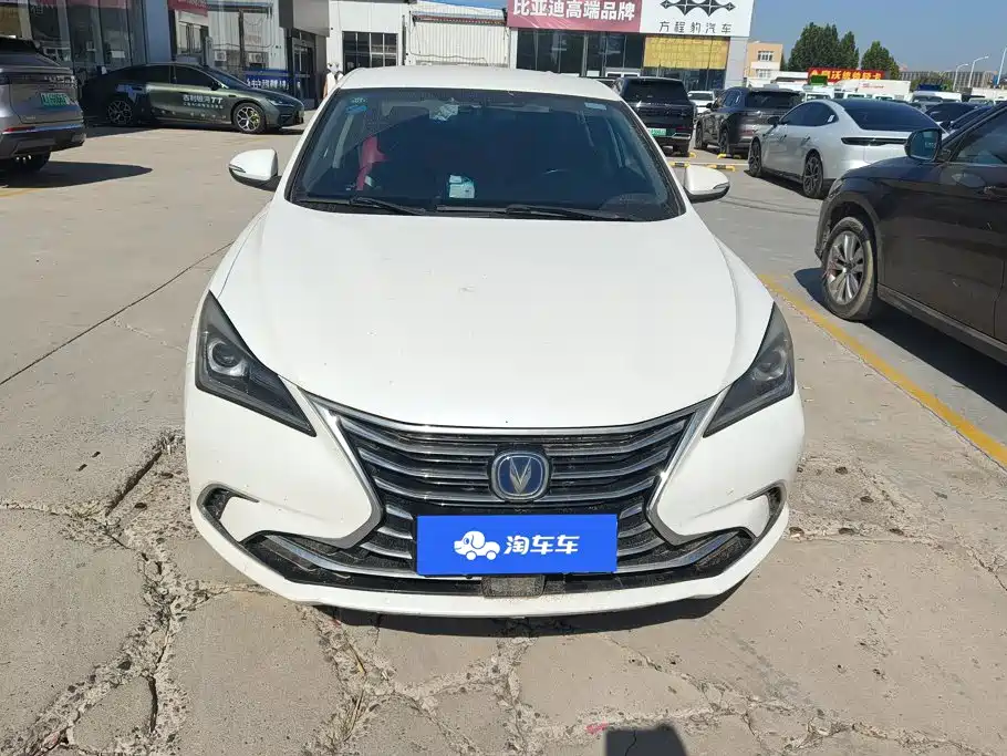 Changan Eado — миниатюра 2