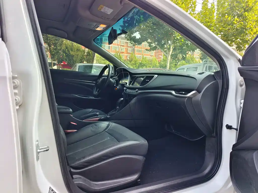 Buick Excelle — миниатюра 14