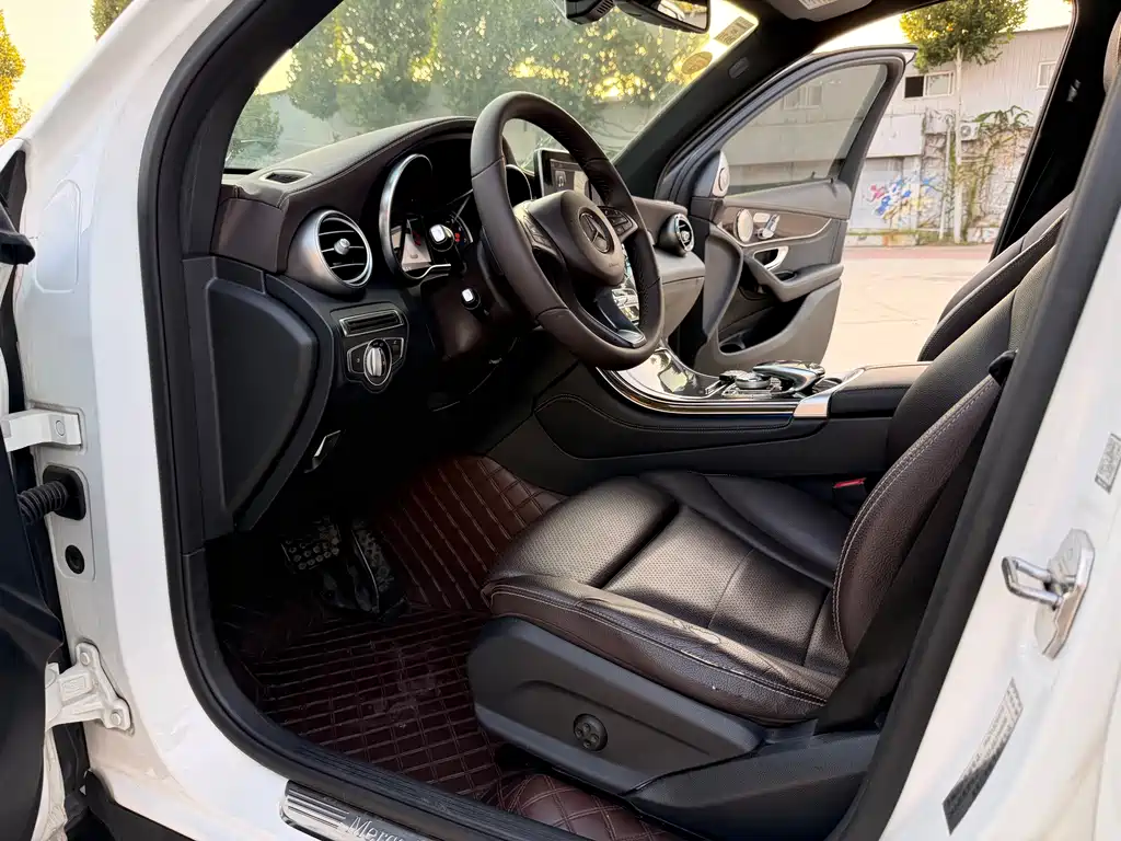 Mercedes-Benz GLC — миниатюра 4