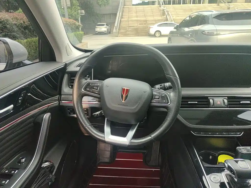 Hongqi Hongqi HS5 — миниатюра 3