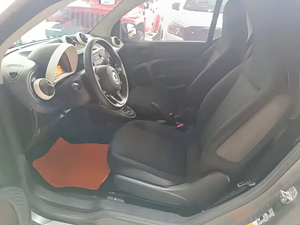 smart Smart Fortwo — миниатюра 15