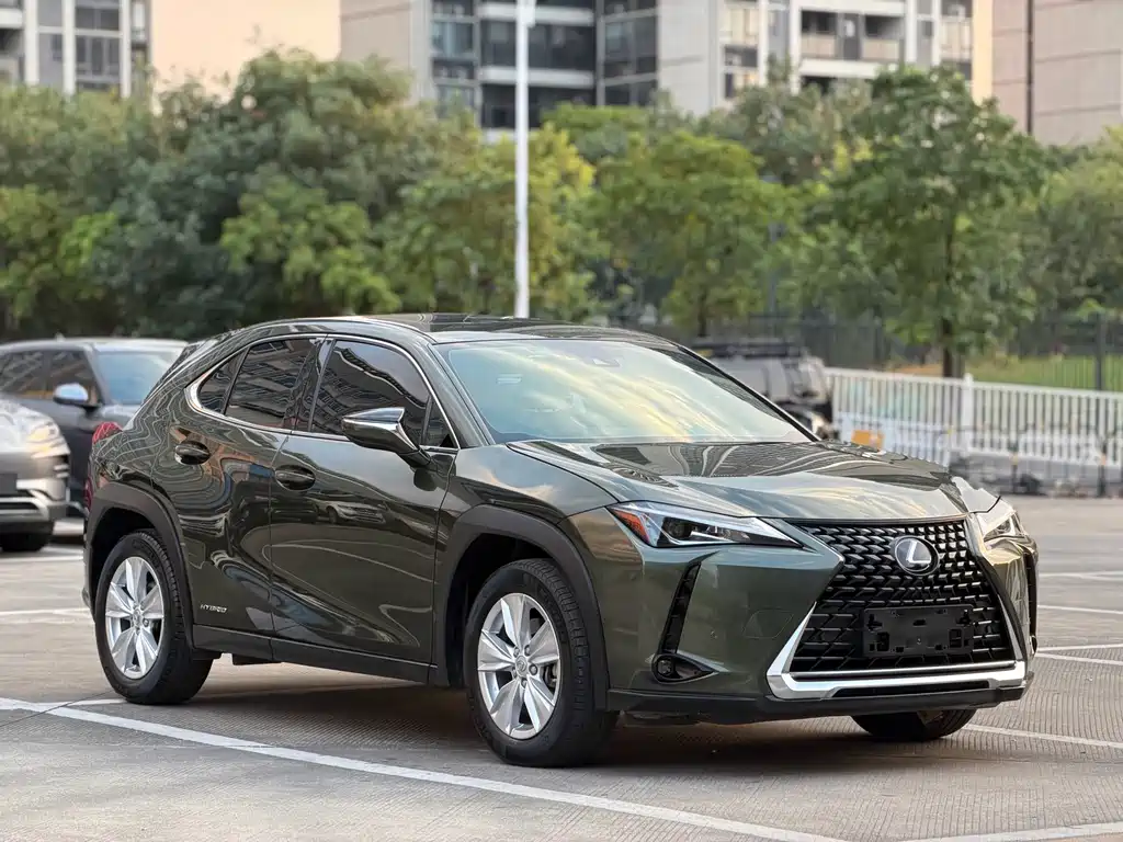 Lexus UX — миниатюра 3