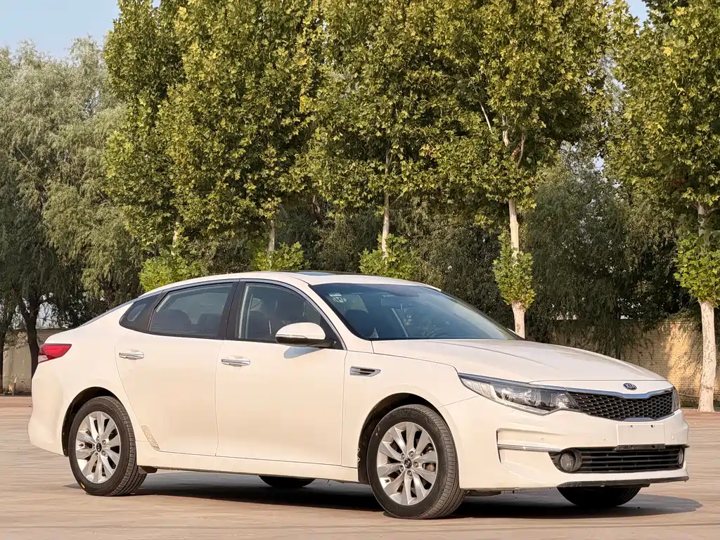 Kia K5 — миниатюра 3
