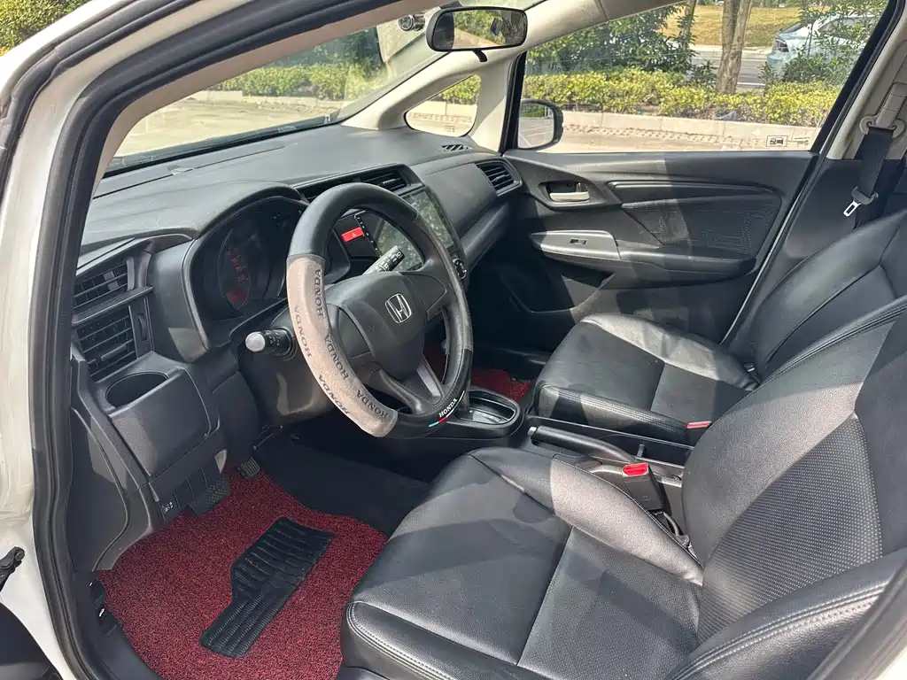Honda Fit — миниатюра 4