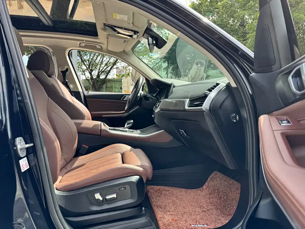 BMW X5 (Import) — миниатюра 8