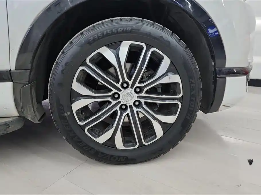 Honda Breeze 240TURBO CVT 4WD Premium Edition, фото 6