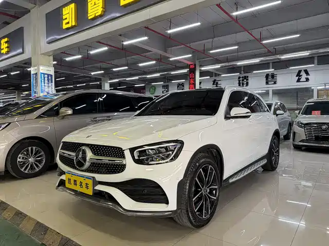 2021 Mercedes-Benz GLC