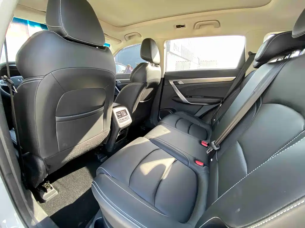 GEELY AUTOMOBILE BOYUE