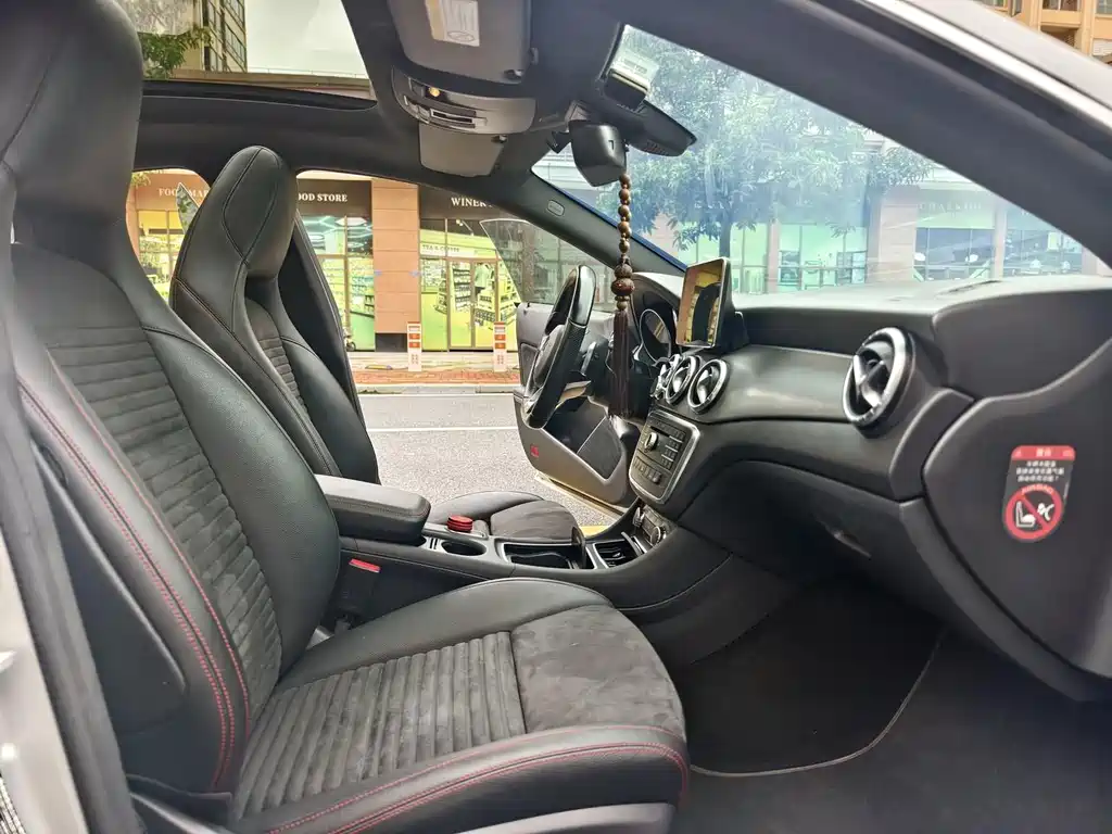 Mercedes-Benz CLA (Import) — миниатюра 12