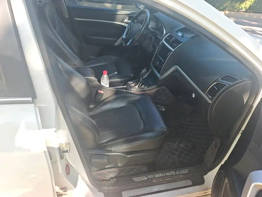 Geely Emgrand — миниатюра 8