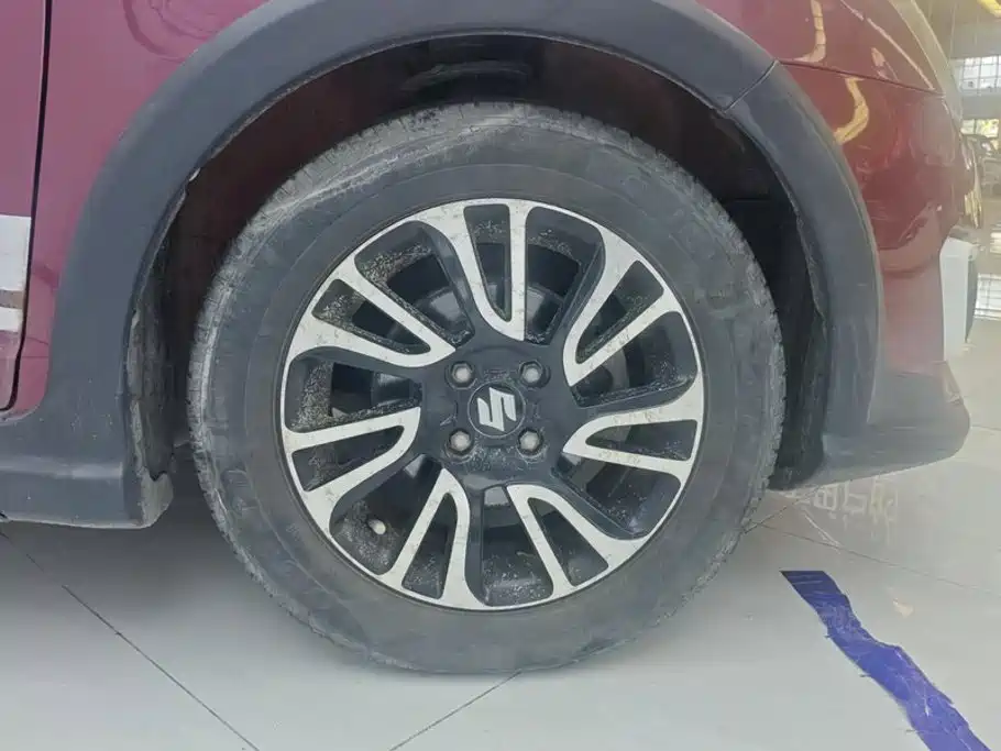 Suzuki Swift — миниатюра 6