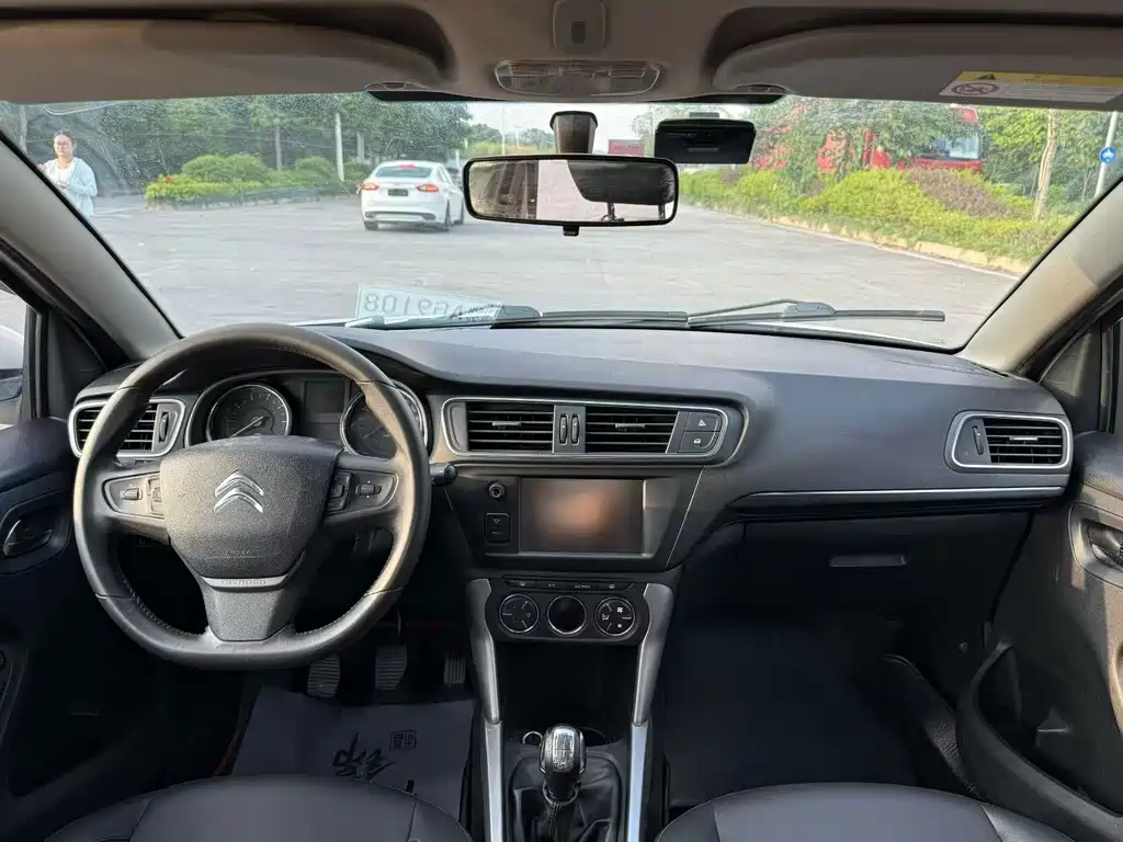 Citroen C3-XR — миниатюра 8