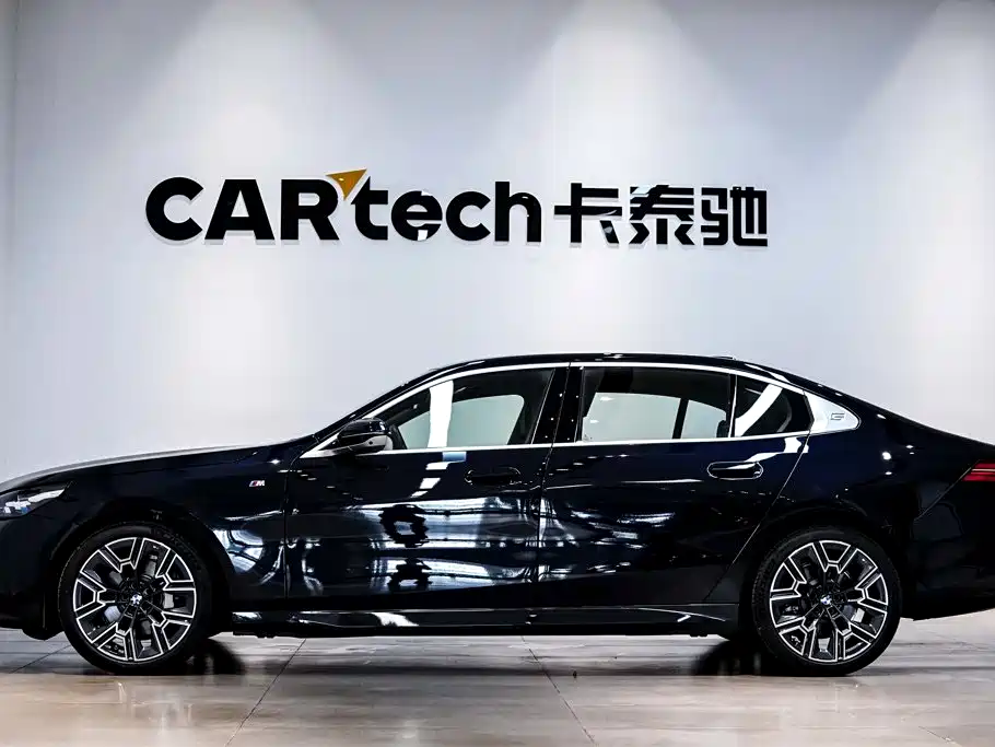 BMW 5 Series 5 2025 530Li Premium M Sport