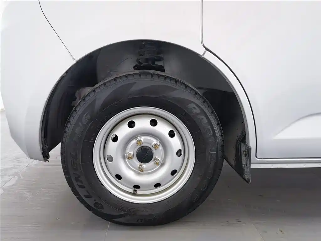 CHANGAN CHANGAN RUIXING M60