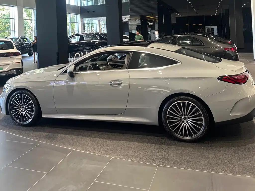 Mercedes-Benz CLE — миниатюра 3