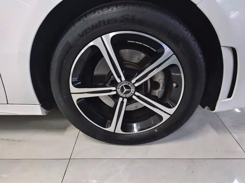 Mercedes-Benz A-Class — миниатюра 11