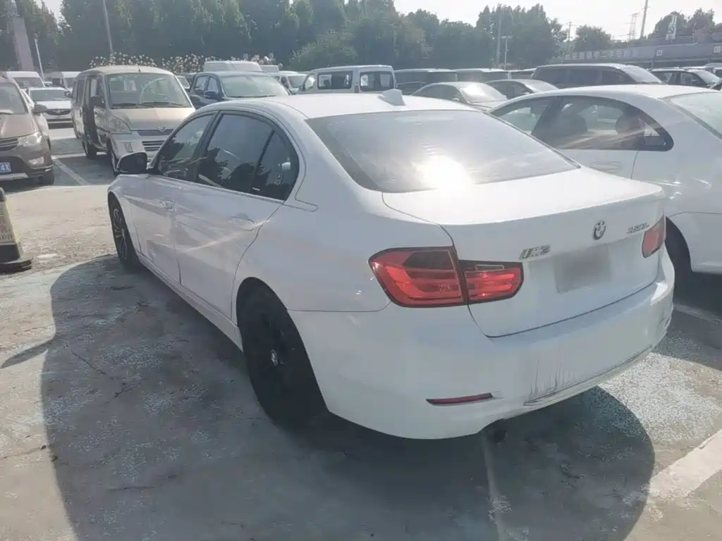 BMW 3 Series — миниатюра 23