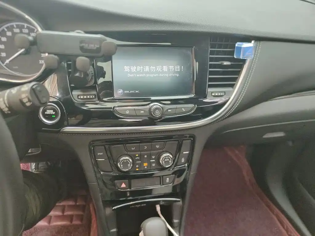 Buick Encore — миниатюра 9