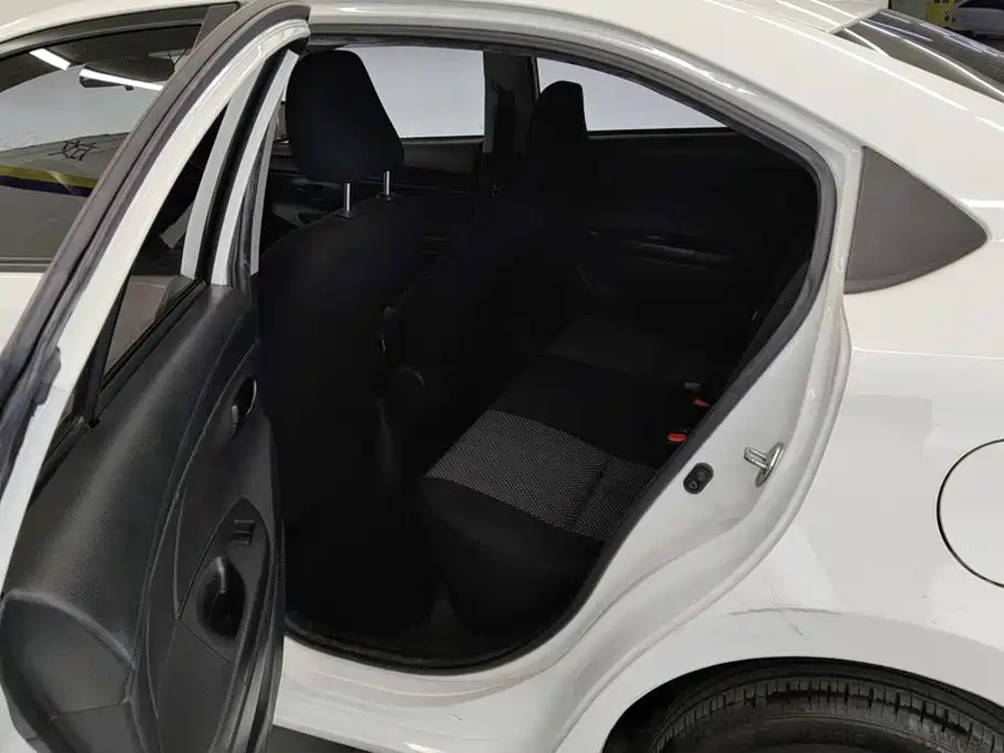 Toyota Vios — миниатюра 11