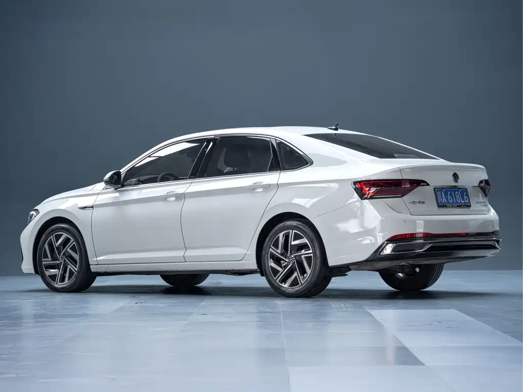 Volkswagen Sagitar 2023 280TSI DSG